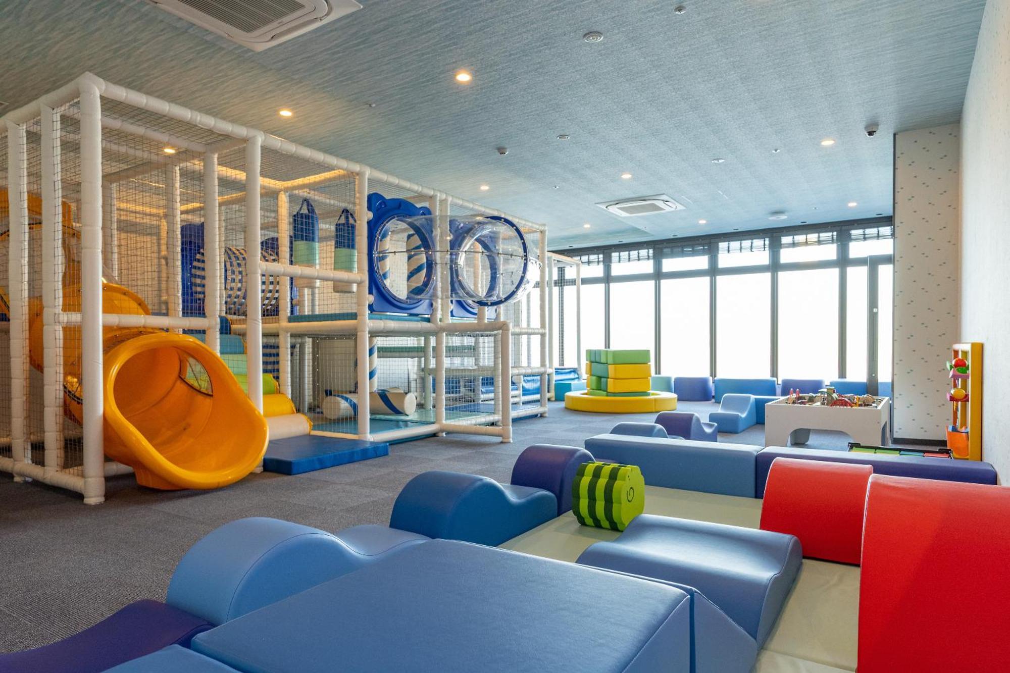 Tokyo Toyosu Manyo Club Hotel Exterior photo