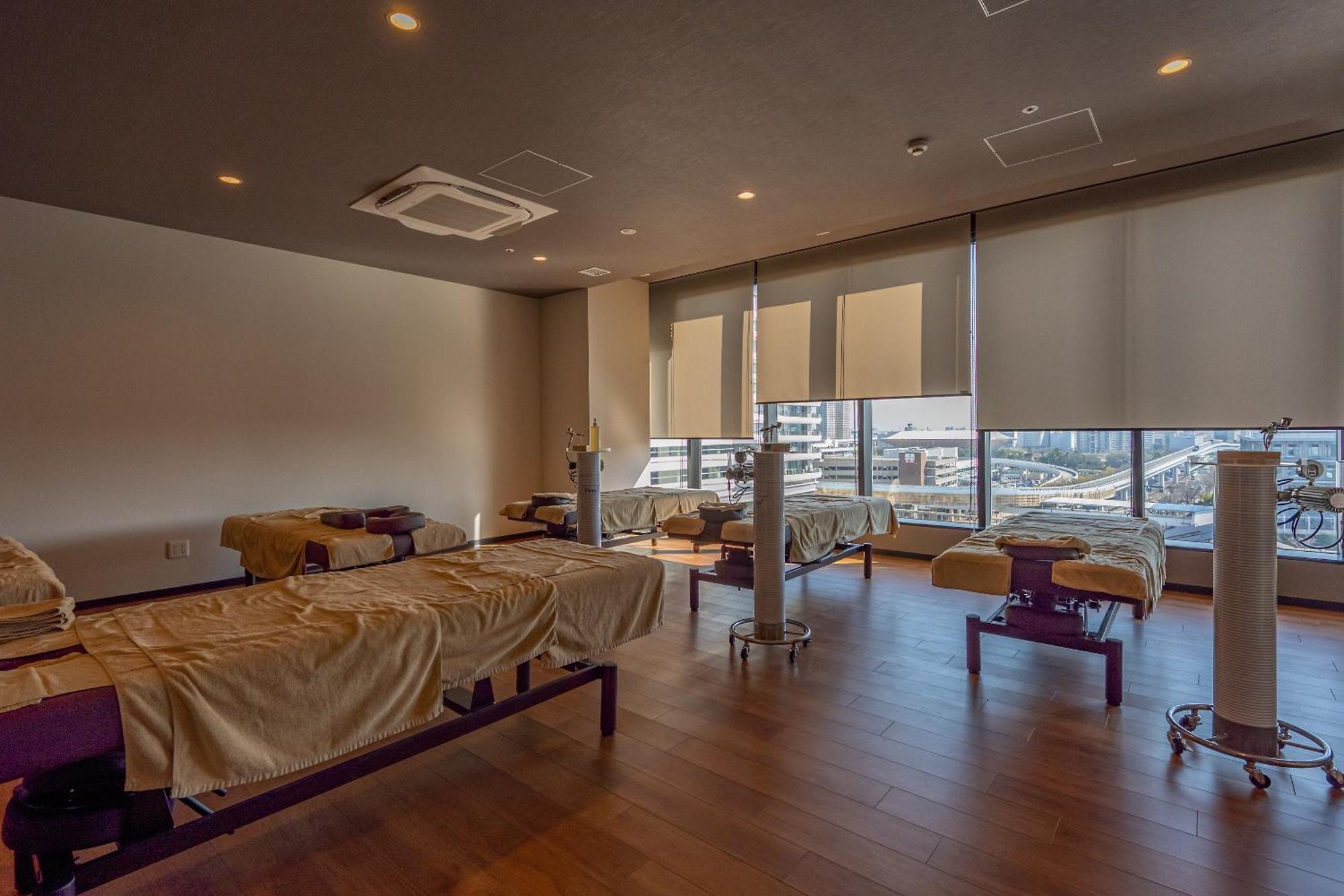 Tokyo Toyosu Manyo Club Hotel Exterior photo